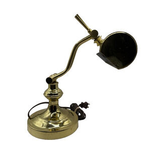 Vintage Underwriters Laboratories Portable Gold Adjustable Baker's Piano Lamp